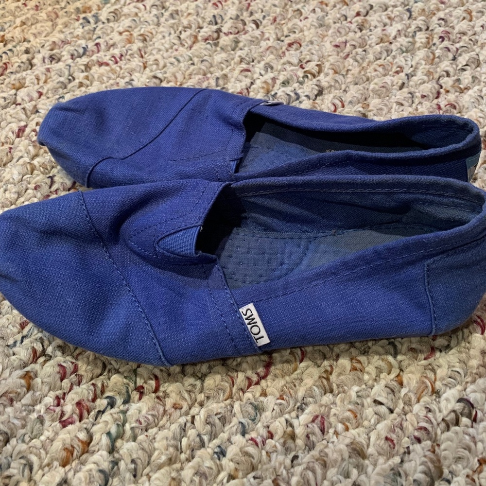 Royal Blue Toms